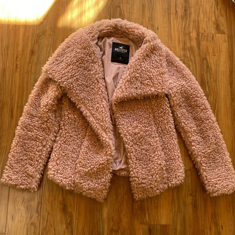 Hollister Pink Faux Fur Jacket with Pockets and Lapels
